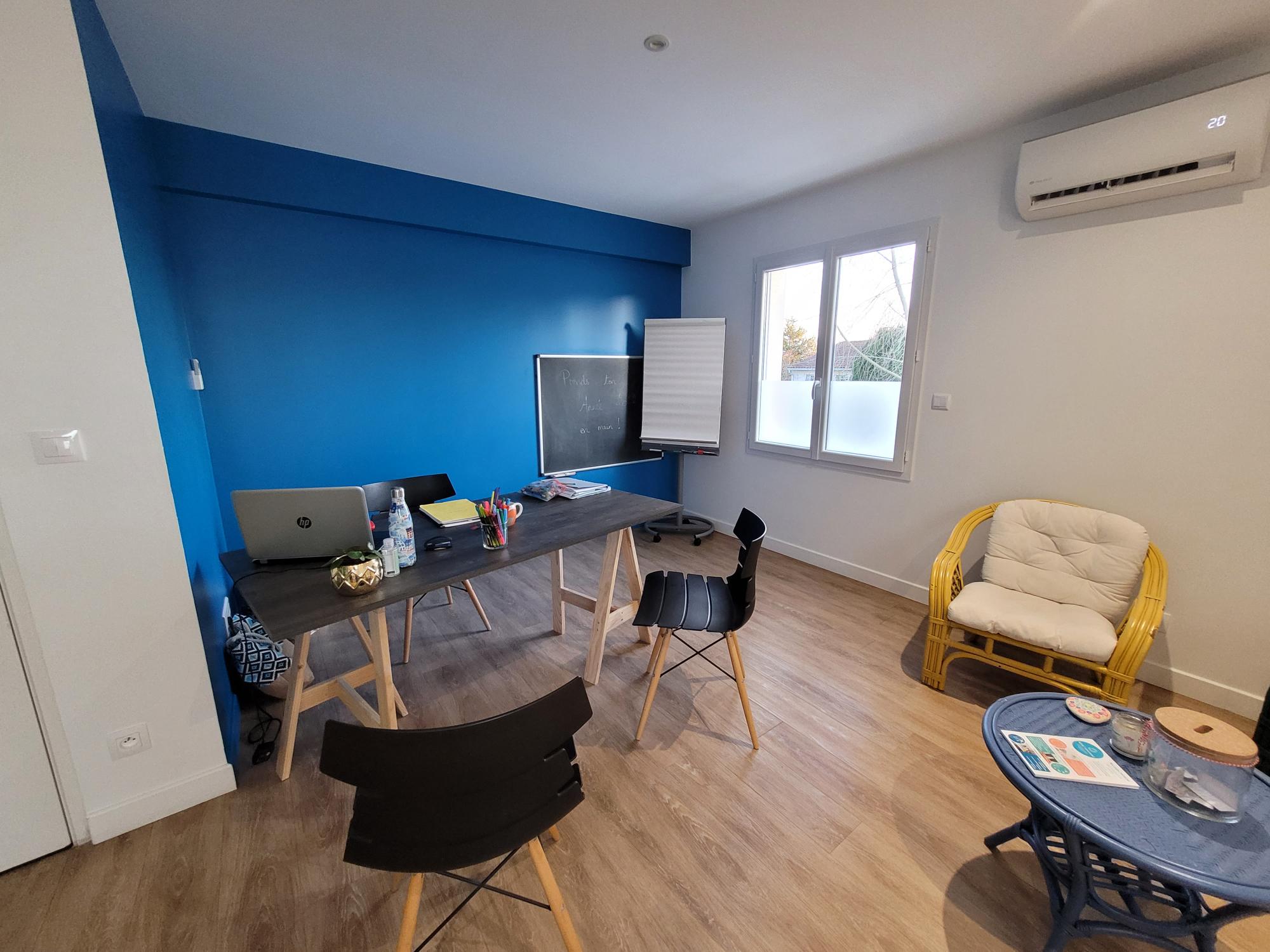 Espace d’entretien individuel du cabinet Révèl’Coaching à Angoulême